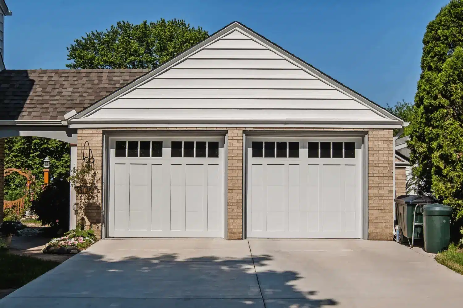 Modern Steel Garage Doors