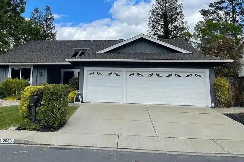 Modern Steel Garage Doors